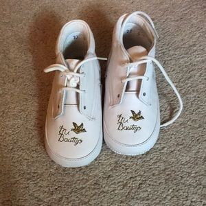 Baby shoes